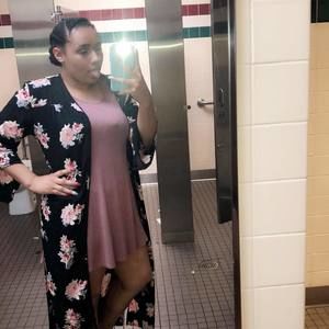 Meet your Posher, Justine